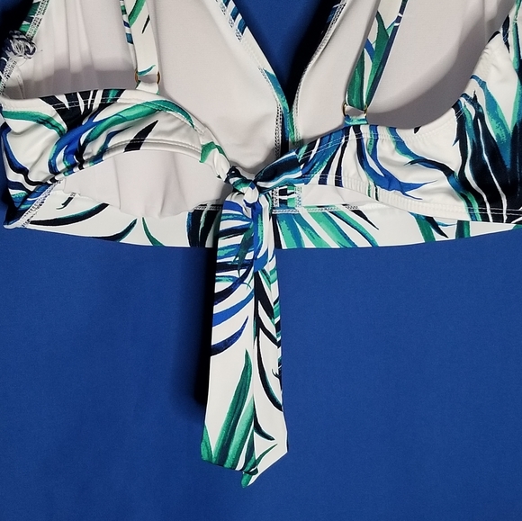 Sonnet Shores Bra Bikini Swimsuit Top Designed For Comfort, Support, And Style. - Picture 9 of 11